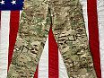 US Kalhoty ACU Multicam žáruvzdorné originál - použité. Medium long.