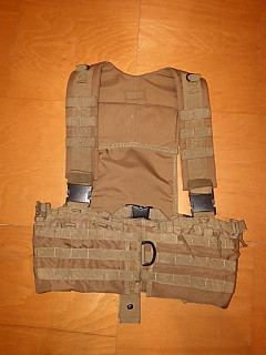 CHEST RIG TAN