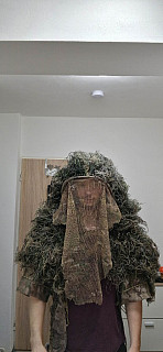 Ručně dělaný ghillie suit