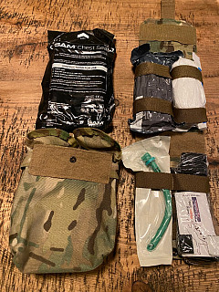 Plný IFAK blue force gear trauma kit now large multicam 