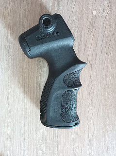 Pistolová rukojeť FabDefense AGR 870 pro Remington 870