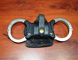 Policejní pouta GB Quik-Kuf handcuffs - originál