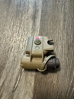 Surefire HL1  - světlo na hlemu