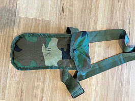 Universal ammo pouch woodland - PRODÁNO