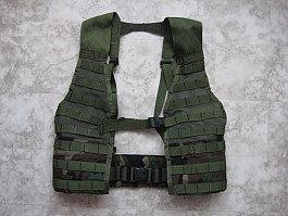 US MOLLE vesta FLC (woodland)