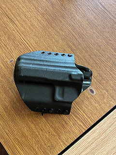 Kydex RH holrsters 