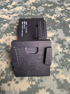 SAW Machine Gun Magazine Adapter - použitý