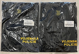 Triko vojenská policie