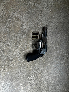 Revolver Dan Wesson