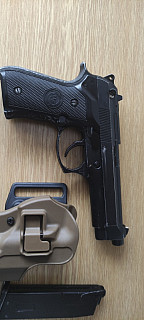 Beretta M92