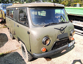 UAZ 452