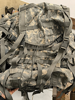 US batohy molle II UCP 