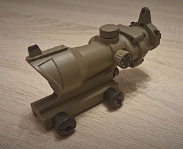 Kolimátor ACOG 1x32 TAN