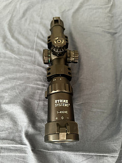 Optika Strike systems 1-4 x 24 včetně montáže