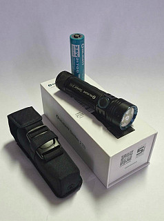 Olight Seeker 2 Pro 3200 lm (1)