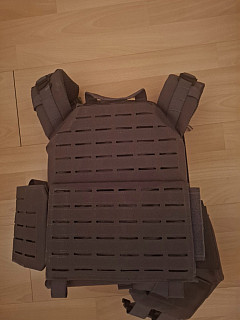 Vesta Reaper QRB Plate Carrier (Ranger Green) 