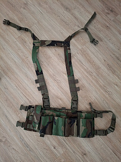 Chest rig HLG woodland 