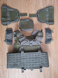 Nosič plátů / Plate Carrier ARGUN FREY, velikost M, RG