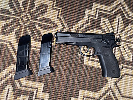 Prodám airsoft pistol