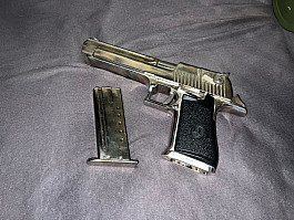 Desert Eagle 