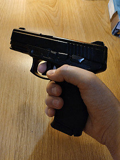 Airsoftová manuální pistole KWC 24/7 model